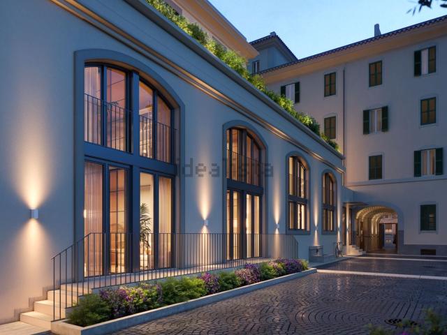 Appartamento in vendita di 50 m² in Via Albalonga, 27