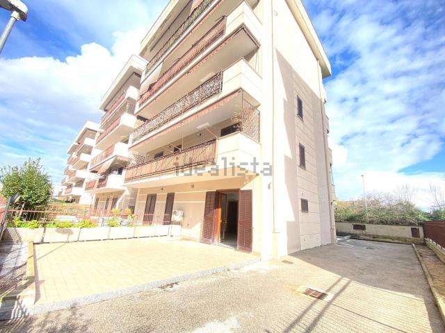Appartamento in vendita di 50 m² in Via Atellana, 33