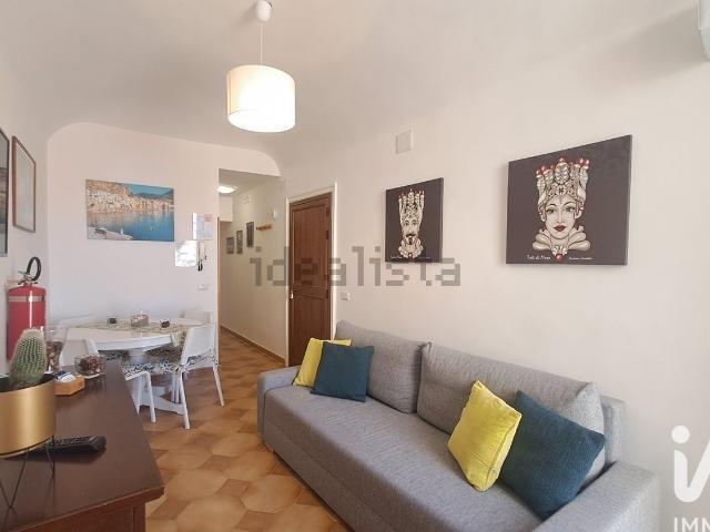Appartamento in vendita di 50 m² in Via Costa