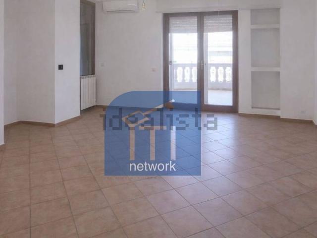 Appartamento in vendita di 50 m² in Via dei Castelli Romani