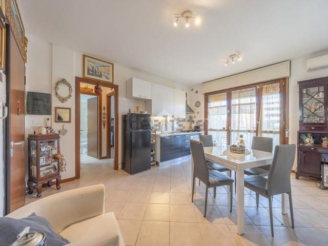 Appartamento in vendita di 50 m² in Via del Fosso dell&apos Osa, 476