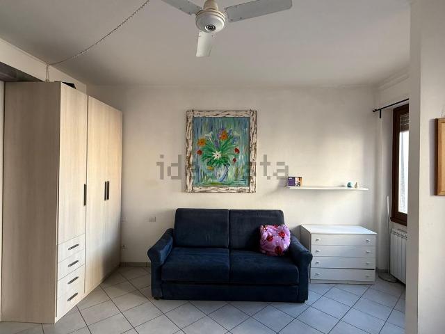 Appartamento in vendita di 50 m² in Via della Villa Demidoff, 81