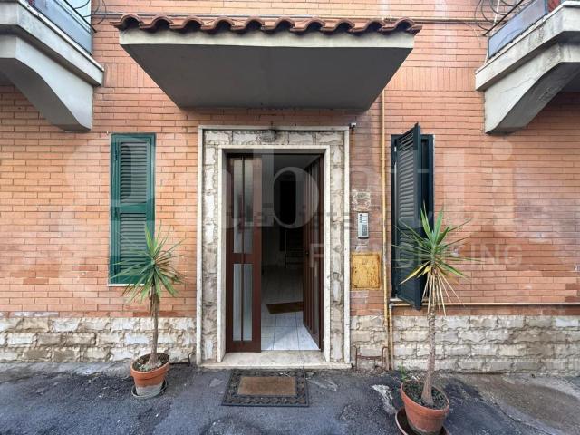 Appartamento in vendita di 50 m² in Via delle Palme, 170