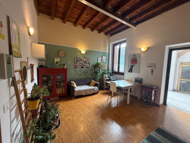 Appartamento in vendita di 50 m² in Via Don Carlo Colnaghi, 19