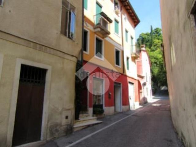 Appartamento in vendita di 50 m² in Via G. B. Conte, 3