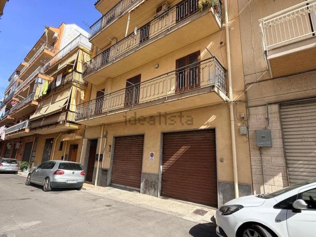 Appartamento in vendita di 50 m² in Via G. Restivo, 10
