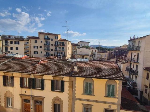 Appartamento in vendita di 50 m² in Via Niccolò da Uzzano, 24