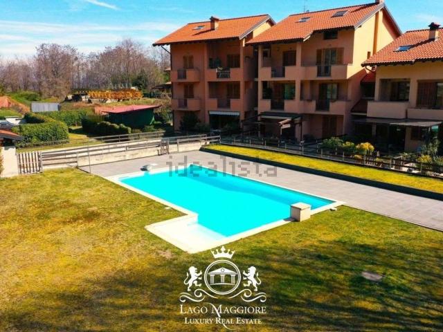 Appartamento in vendita di 50 m² in Via per Meina, 144