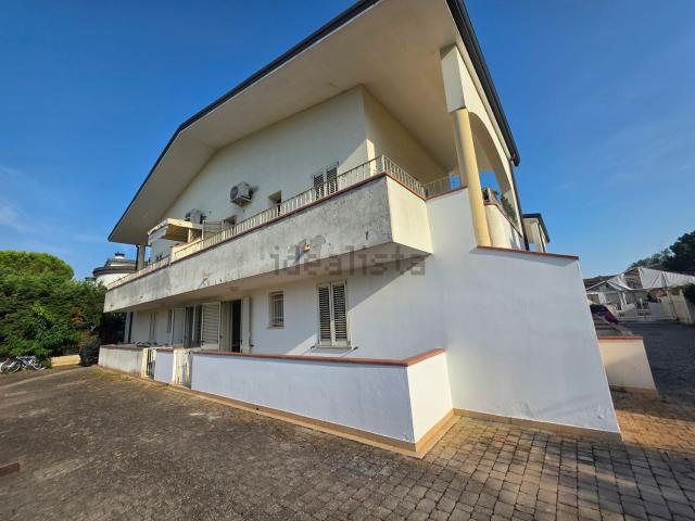 Appartamento in vendita di 50 m² in Viale Giacomo Leopardi, 85