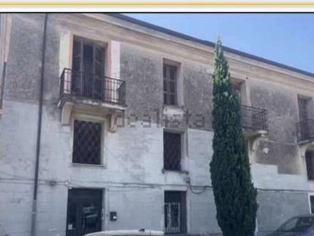 Appartamento in vendita di 515 m² in Via Annunziata