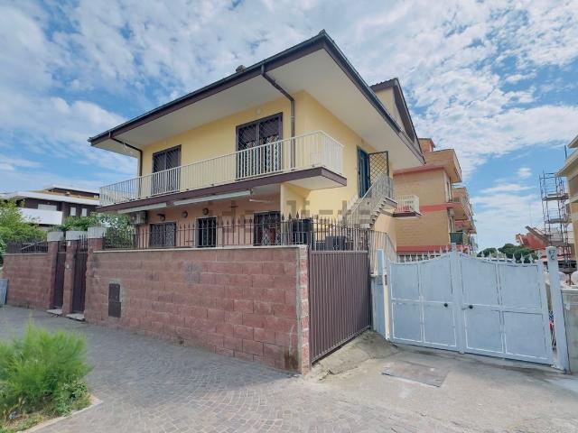Appartamento in vendita di 51 m² in Lungomare delle Sirene, 67