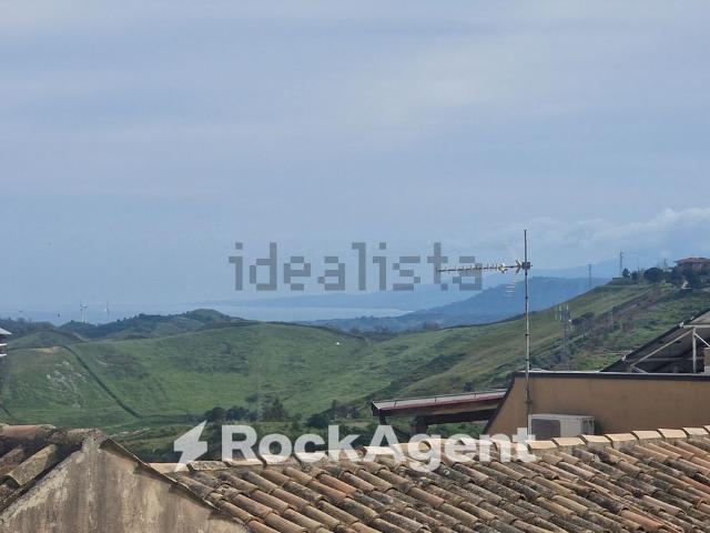 Appartamento in vendita di 51 m² in Via Vincenzo D&apos Amato, 62