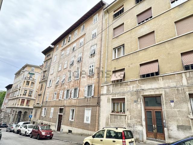 Appartamento in vendita di 51 m² in Via degli Apiari, 10