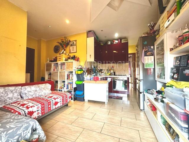 Appartamento in vendita di 51 m² in Via Fratelli Mazzocchi, 32