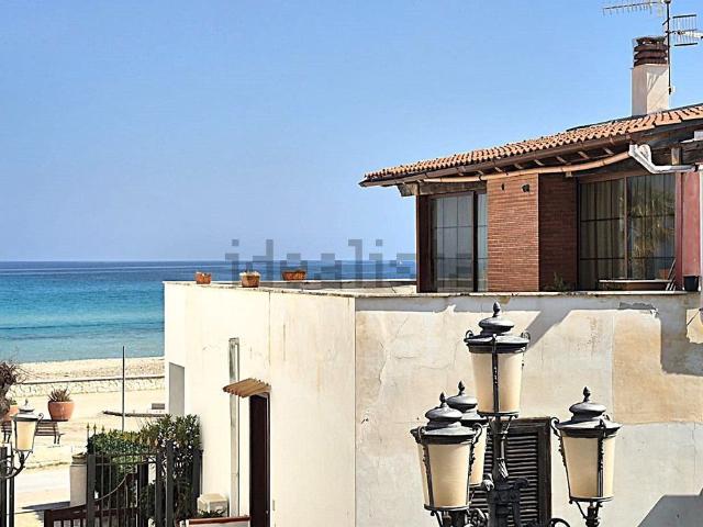 Appartamento in vendita di 51 m² in Via Litoranea, 12