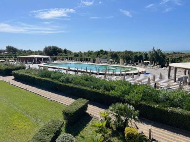 Appartamento in vendita di 51 m² in Viale del Tirreno, 86