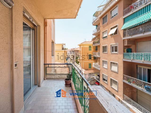 Appartamento in vendita di 52 m² in Corso degli Inglesi, 317