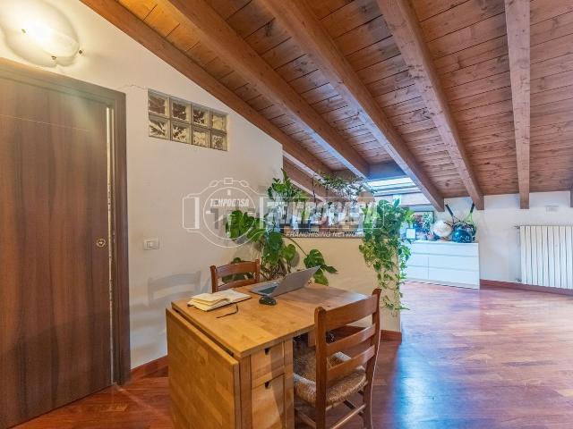 Appartamento in vendita di 52 m² in Piazzale Carlo Maciachini, 1