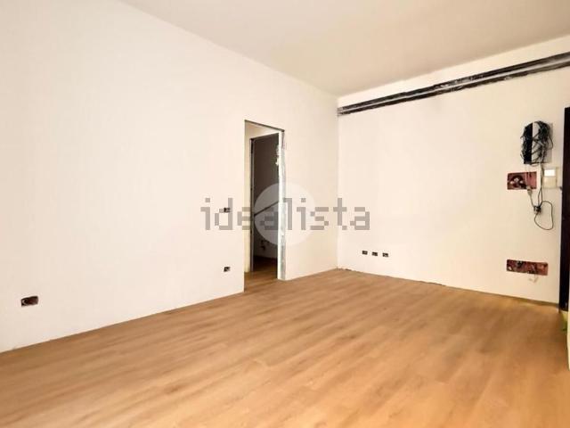 Appartamento in vendita di 52 m² in Via Tuscolana, 43