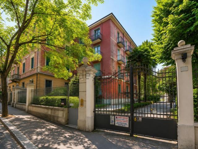 Appartamento in vendita di 52 m² in Via Adolfo Albertazzi, 15