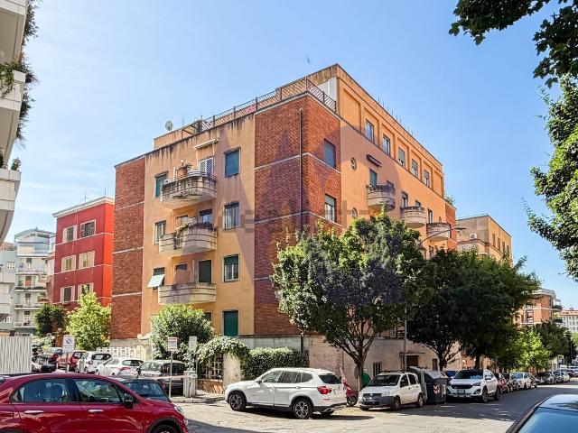 Appartamento in vendita di 52 m² in Via Asmara, 33