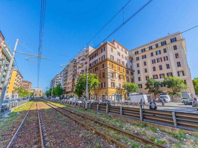 Appartamento in vendita di 52 m² in Via Casilina, 340