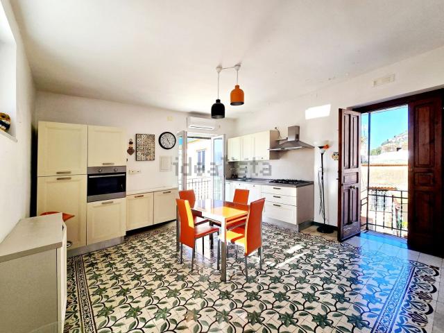 Appartamento in vendita di 52 m² in Via del Lauro