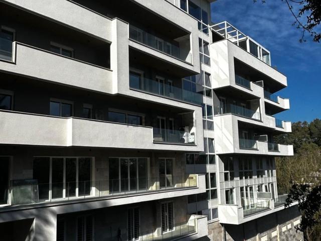 Appartamento in vendita di 52 m² in Via della Camilluccia, 693