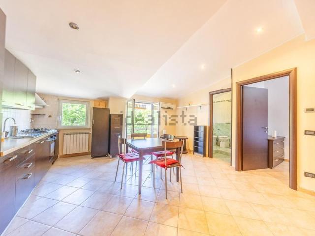 Appartamento in vendita di 52 m² in Via di Lunghezza, 1