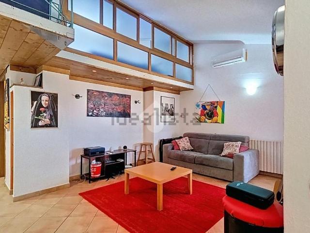 Appartamento in vendita di 52 m² in Via Eleonora d&apos Arborea, 28