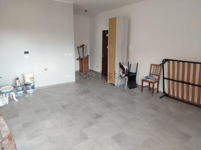 Appartamento in vendita di 52 m² in Via Giuturna, 61