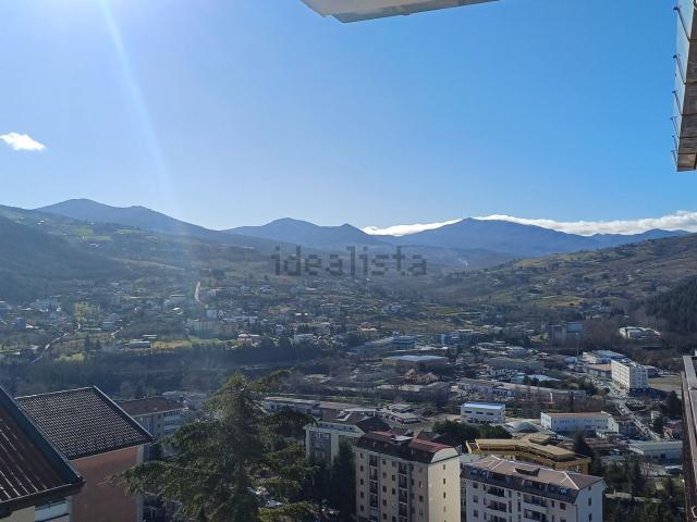Appartamento in vendita di 530 m² in Via dei Ligustri, 7