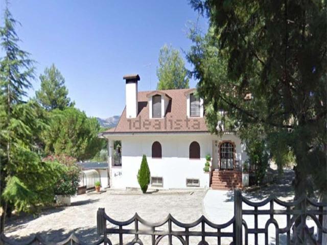 Appartamento in vendita di 536 m² in Strada Senza Nome, 21