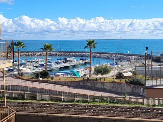 Appartamento in vendita di 57 m² in Corso Europa, 83