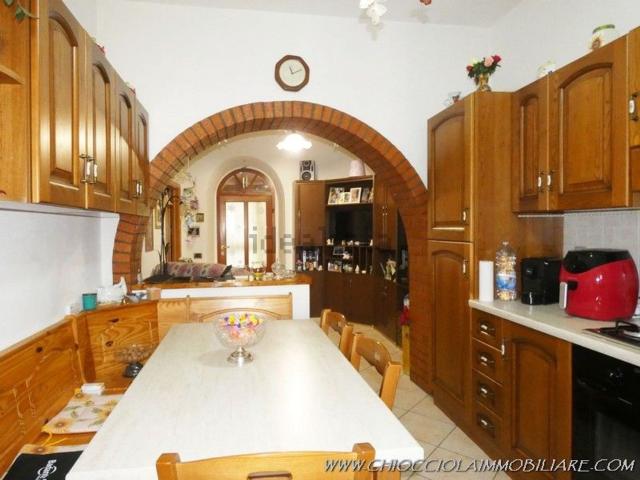 Appartamento in vendita di 57 m² in Piazza del Borgo