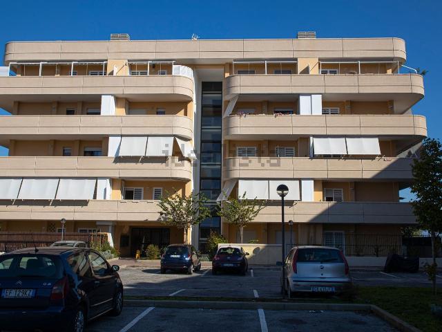 Appartamento in vendita di 57 m² in Via Vittorio Caprioli, 203