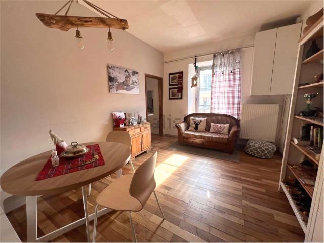 Appartamento in vendita di 57 m² in Via Cavour, 22