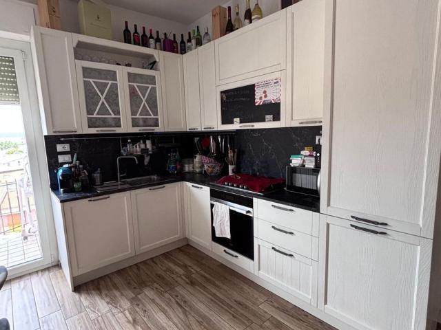 Appartamento in vendita di 57 m² in Viale dei Pini