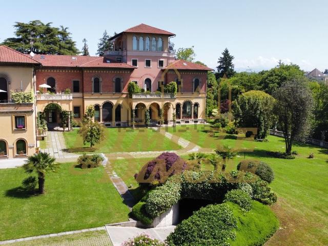 Appartamento in vendita di 541 m² in Via Solferino, 10
