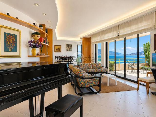 Appartamento in vendita di 547 m² in Lungomare Giovanni Caboto, 58