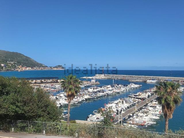Appartamento in vendita di 54 m² in Strada Statale 1, 31