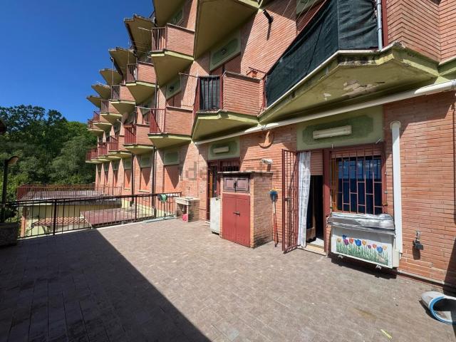 Appartamento in vendita di 54 m² in Via tiburtina valeria