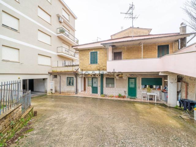Appartamento in vendita di 54 m² in Via Tommaso D&apos  Aquino