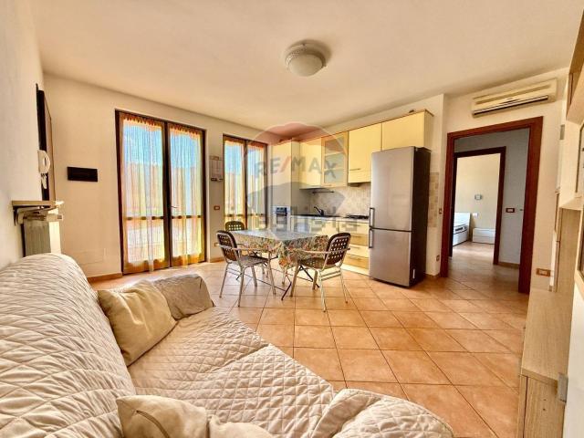 Appartamento in vendita di 54 m² in Via Cesare Battisti, 2