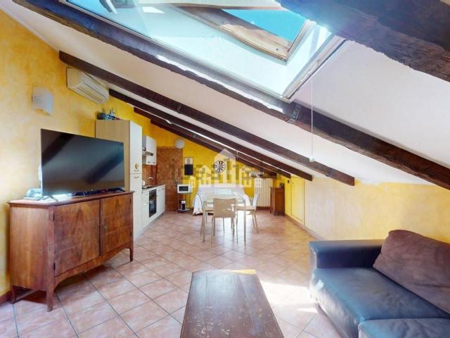Appartamento in vendita di 54 m² in Via Giacomo Buffa, 10