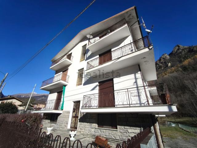 Appartamento in vendita di 55 m² in Frazione Roreto, 10
