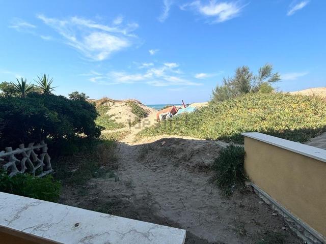 Appartamento in vendita di 55 m² in Lungomare degli Ardeatini