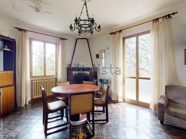 Appartamento in vendita di 55 m² in Località Monteacuto Ragazza, 73