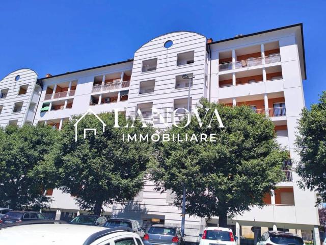 Appartamento in vendita di 55 m² in Strada le Grazie, 2