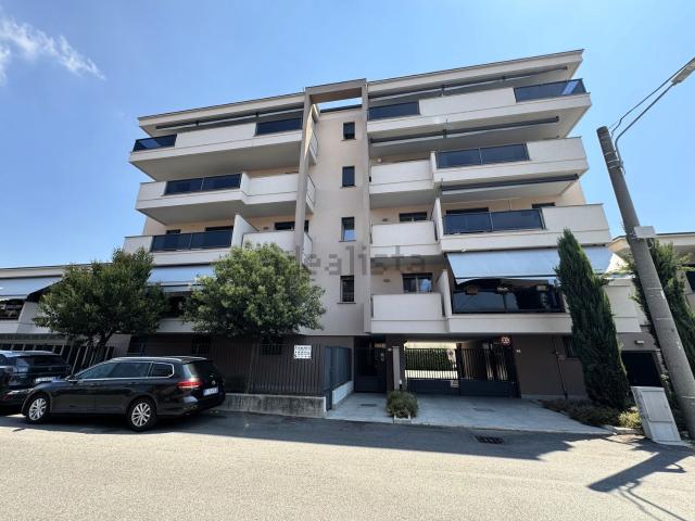 Appartamento in vendita di 55 m² in Via Teano, 7